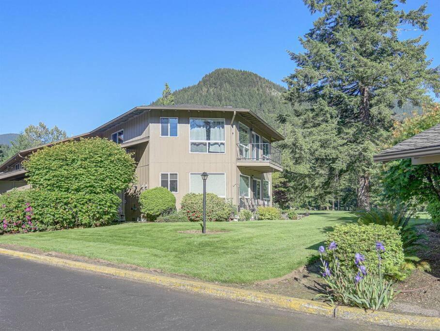 Ski-Mount Hood Charm-Welches,Golf And Ski Resort Condo,W&D, Wifi,Near Woods,Hiking,Fishing Mount Hood Village Exteriér fotografie